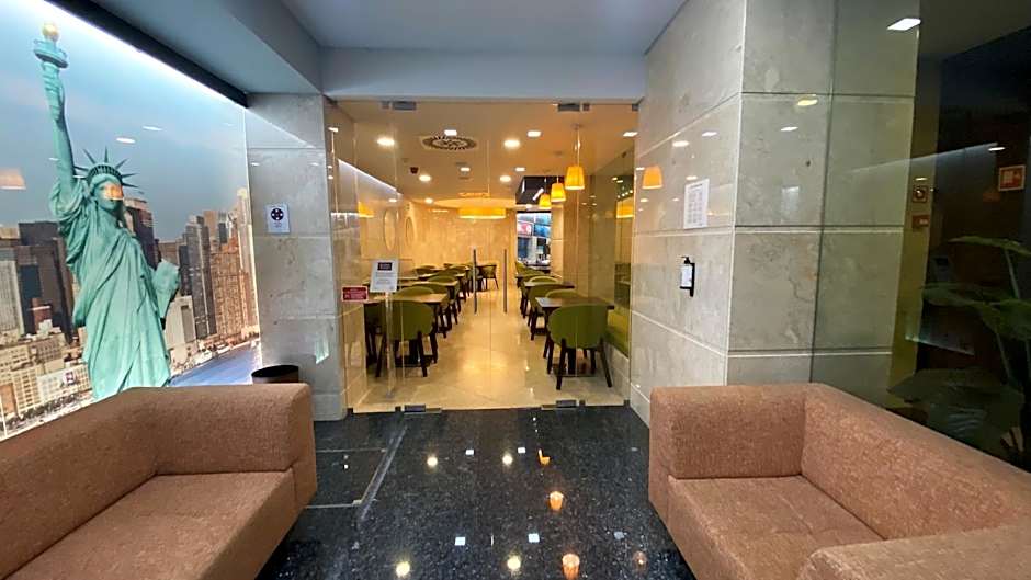 America Diamonds Hotel