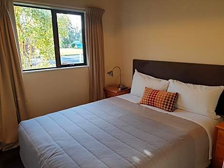 Two-Bedroom Unit with Kitchen
