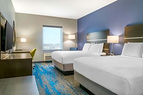 Standard Queen Room with Two Queen Beds - Non Smoking