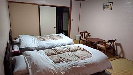 Twin Room with Tatami Area