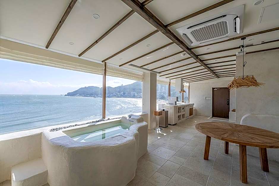 HoHo House Songjeong