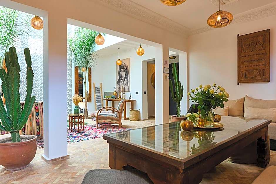 Riad Miloud en exclusivité 10 P au cœur de la Médina