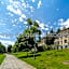 BlueLake Inn