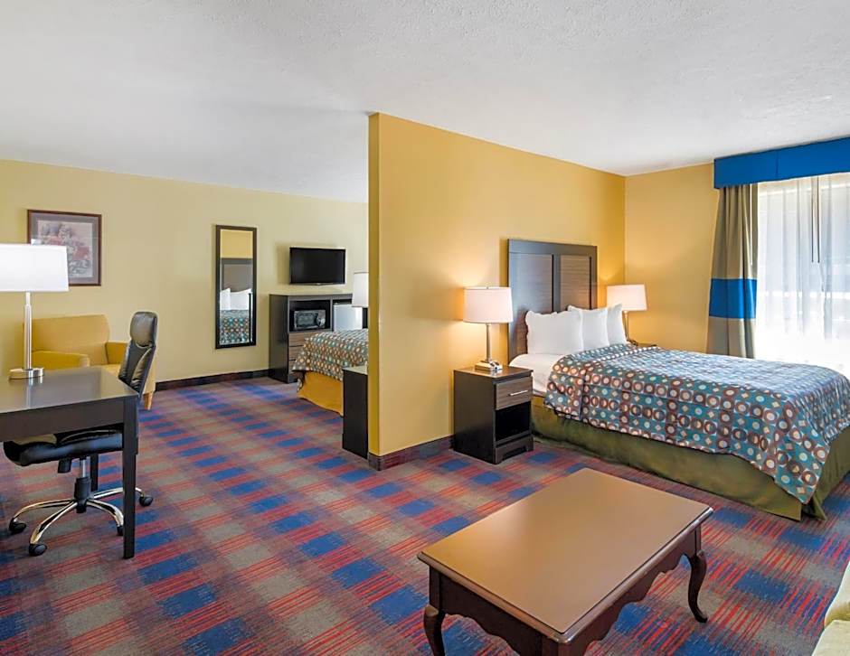 Photo 1 of 6 of 1 King Bed and 1 Double Bed Suite