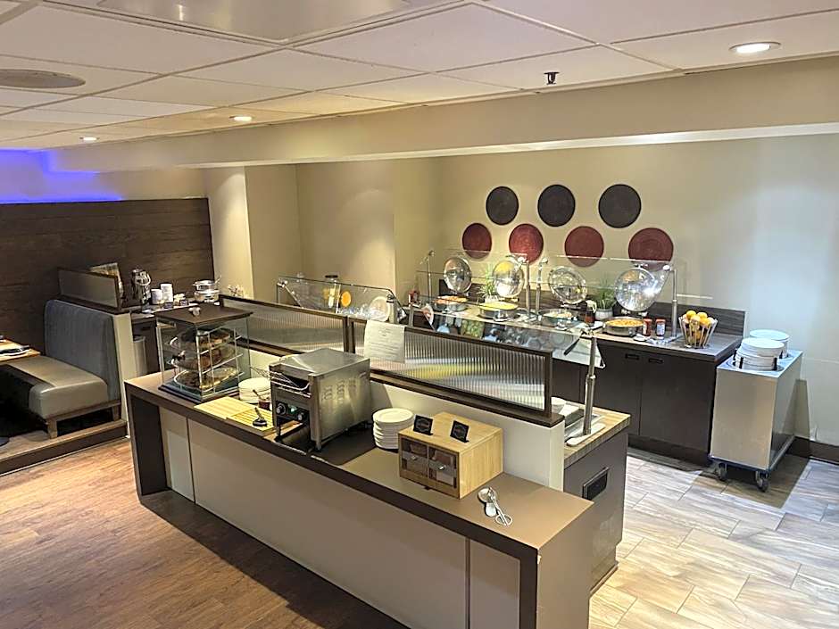 Saint John Harbourfront Hotel