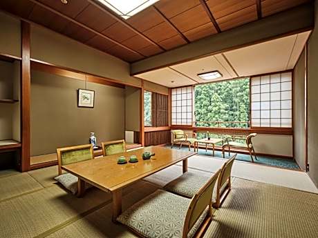 Superior Japanese-Style Room With River and Forest View - Non Smoking