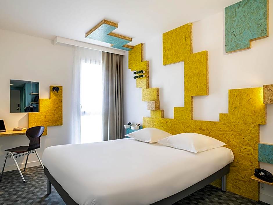 greet Hotel Rennes Pace