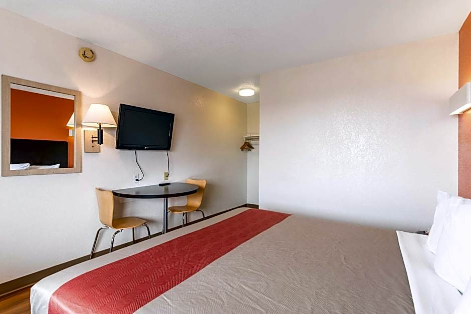 Motel 6 Albuquerque Northeast