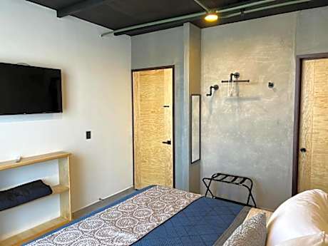 Deluxe Double or Twin Room with Balcony