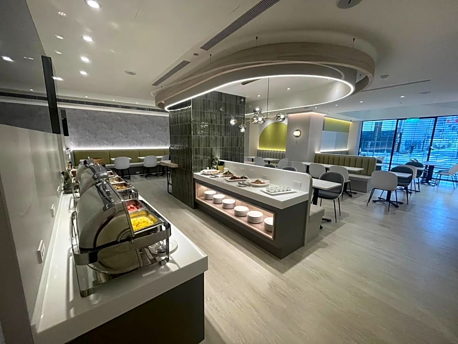 Hotel B (Quarantine Hotel)