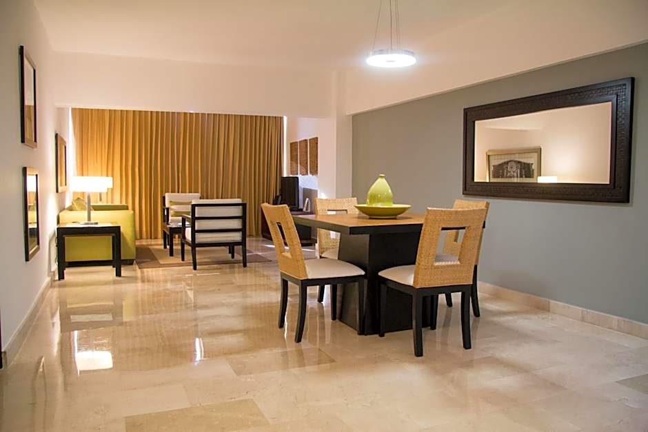 Radisson Hotel Santo Domingo