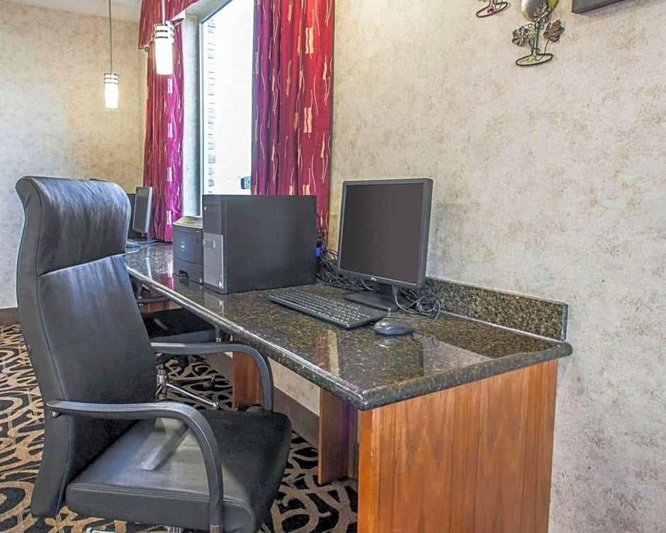 Comfort Suites Wenatchee Gateway