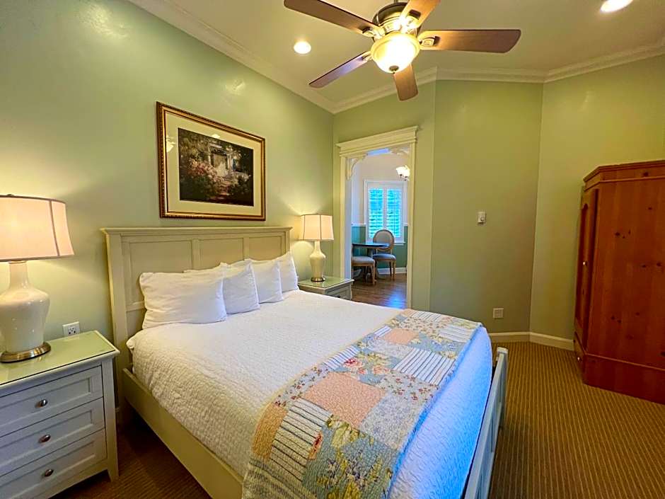 Best Western Grandma's Feather Bed