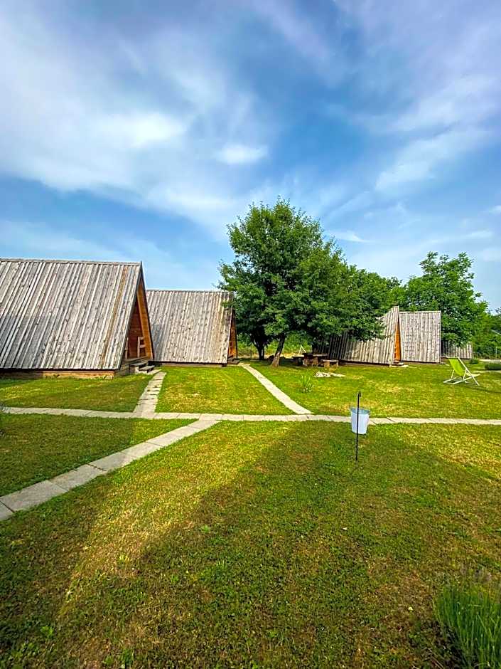 Rooms & Glamping Lana Haus