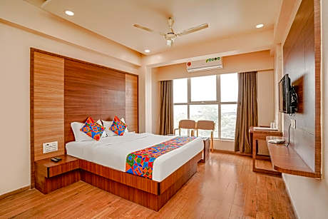 FabHotel Mahadev Residency - Dapode, Bhiwandi