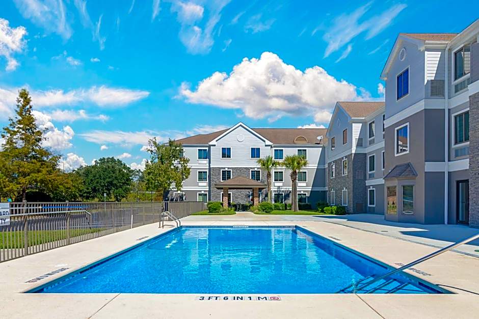 Comfort Inn & Suites Savannah Airport