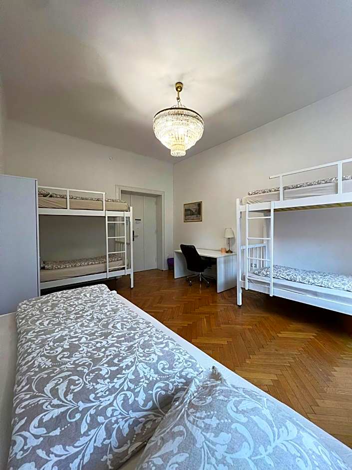Rooms Miklošičeva