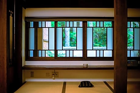 Superior Annex - Moegi