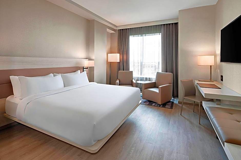 AC Hotel by Marriott Gainesville Downtown
