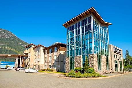 Sandman Hotel and Suites Squamish