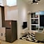 REVO at AURORA PLACE, Pavilion 2, 5 Minutes To AXIATA ARENA BUKIT JALIL FREE WIFI by De Harlequins Guesthouse