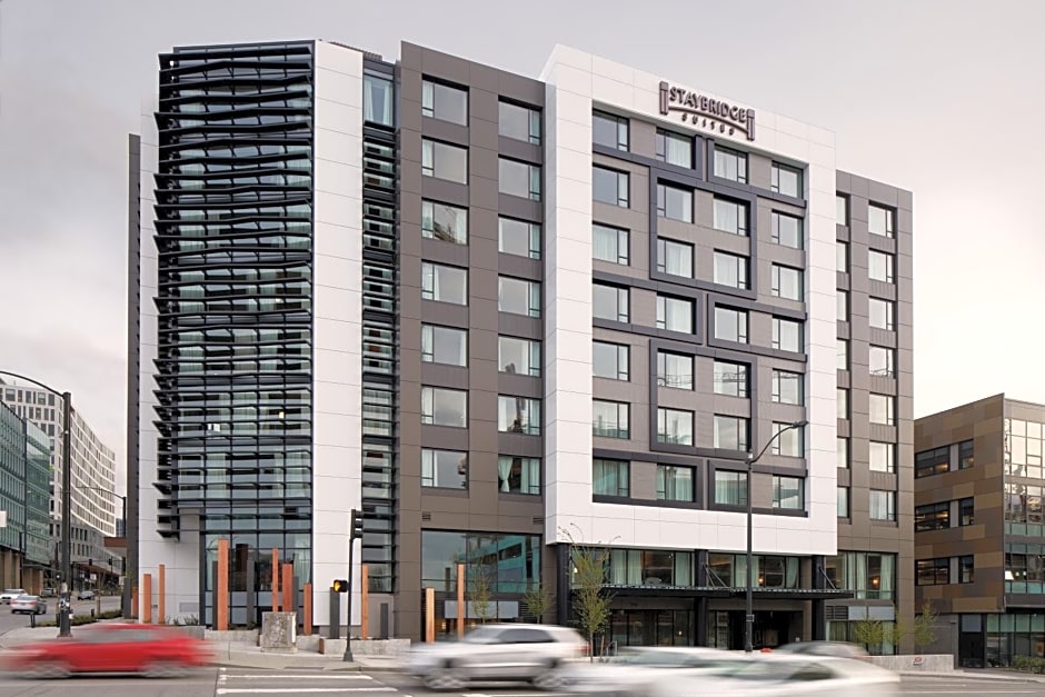 Staybridge Suites Seattle Downtown - Lake Union, an IHG Hotel