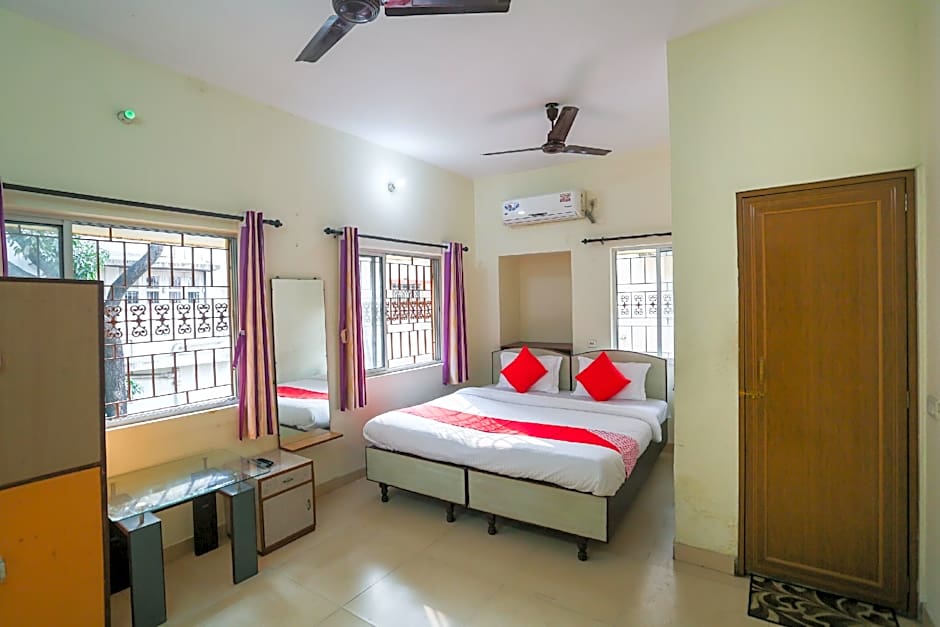 Saga Guest House by OYO Rooms – Calcutta, LA