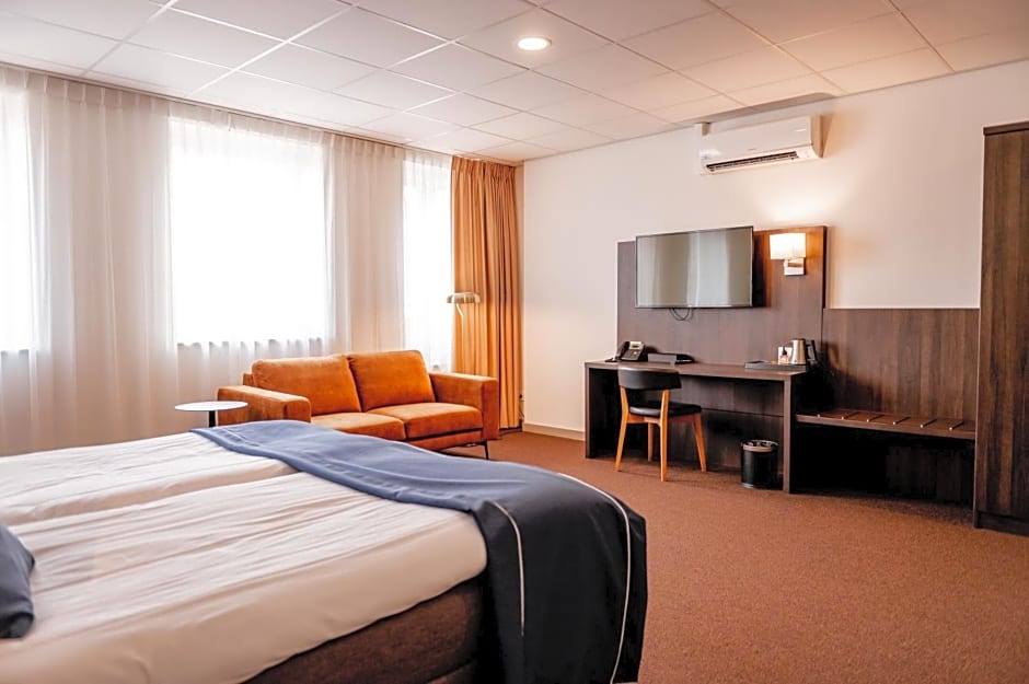 Photo 1 of 14 of Comfort Twin Room