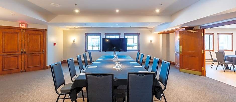 Saint John Harbourfront Hotel