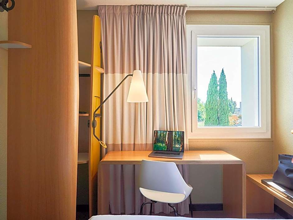 ibis Toulon La-Seyne