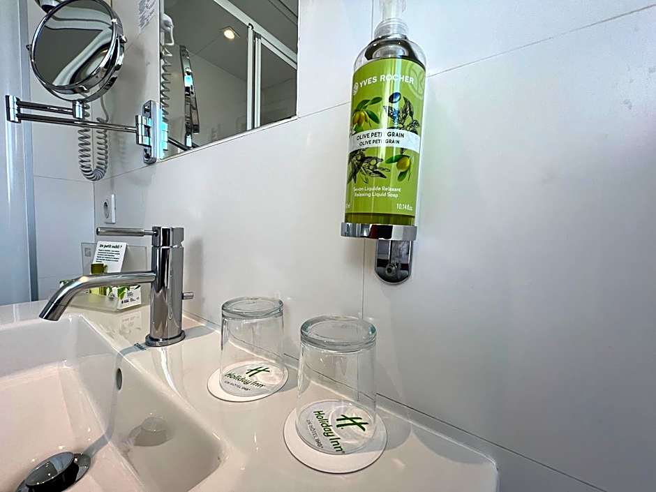 Holiday Inn Paris-Auteuil By IHG