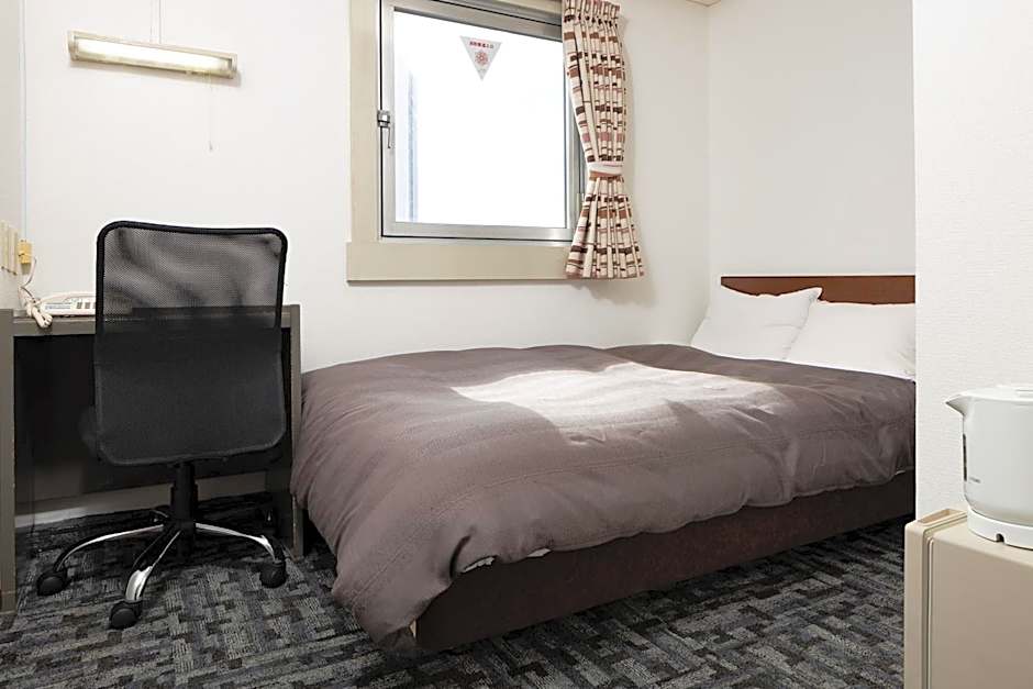 Photo 1 of 8 of 1 Bed