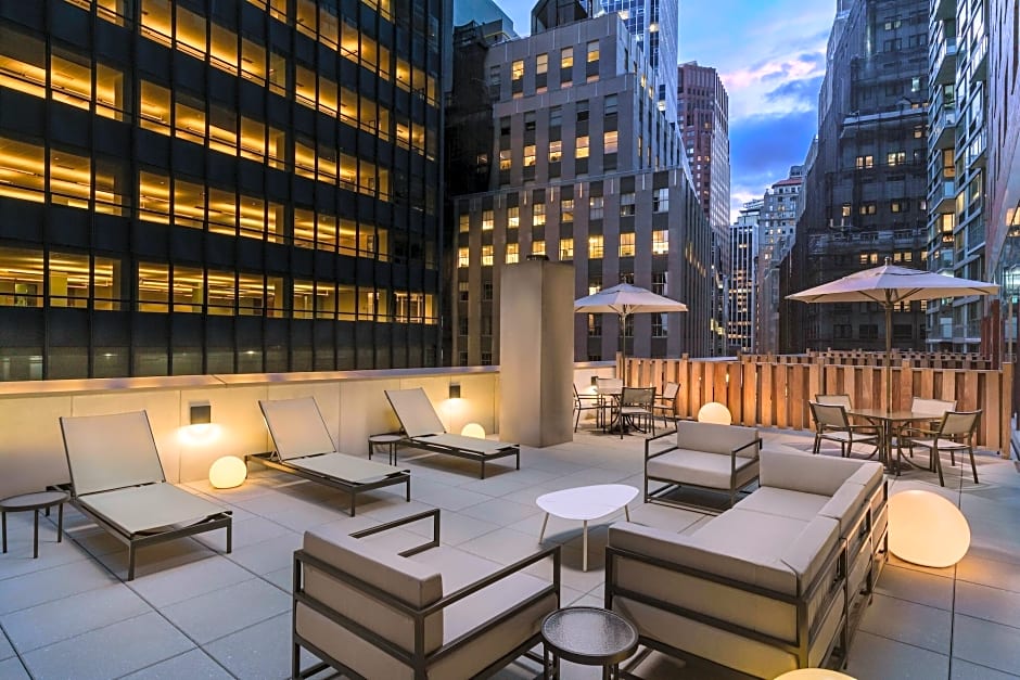 Courtyard by Marriott New York Downtown Manhattan/Financial District