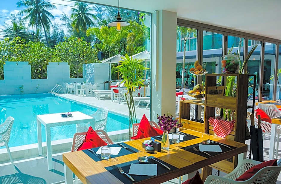 Oceanstone by Holy Cow, 2-BR, 60 m2, tree view