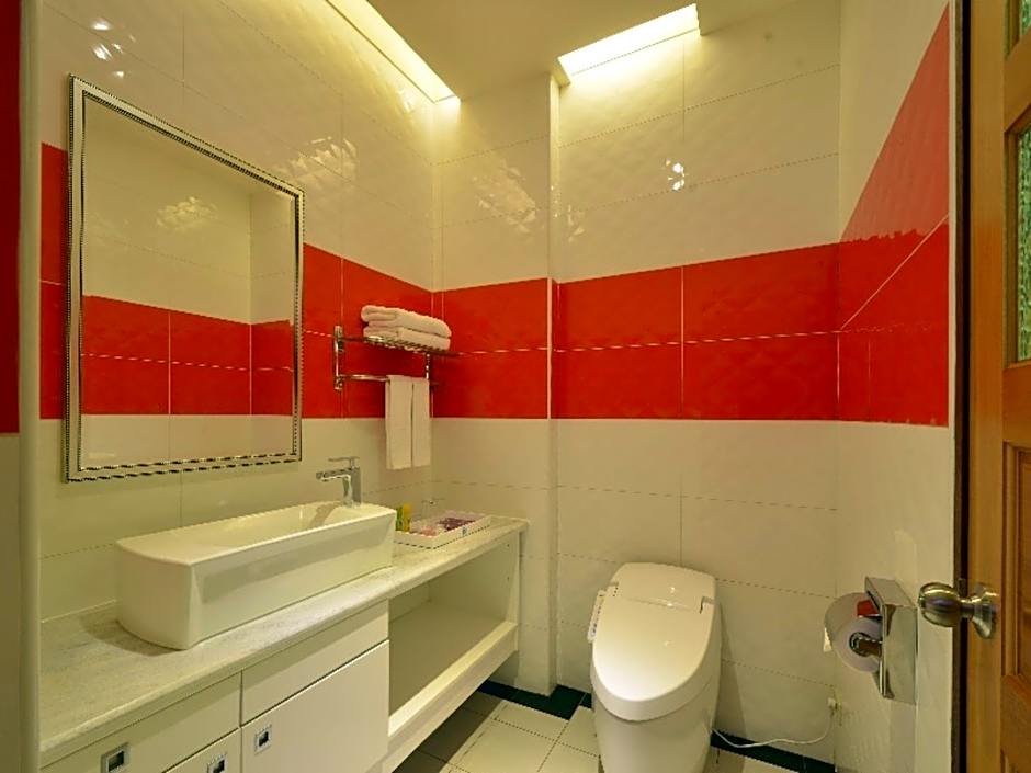 Cheng Yi Business Motel (Taitung County Hotel No. 119)
