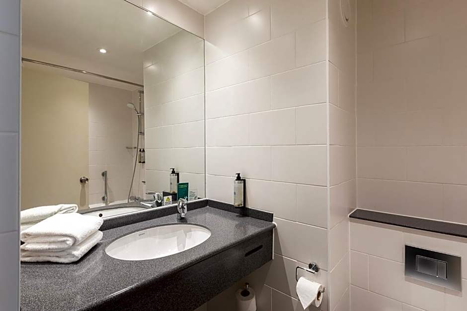 Holiday Inn London Sutton By IHG