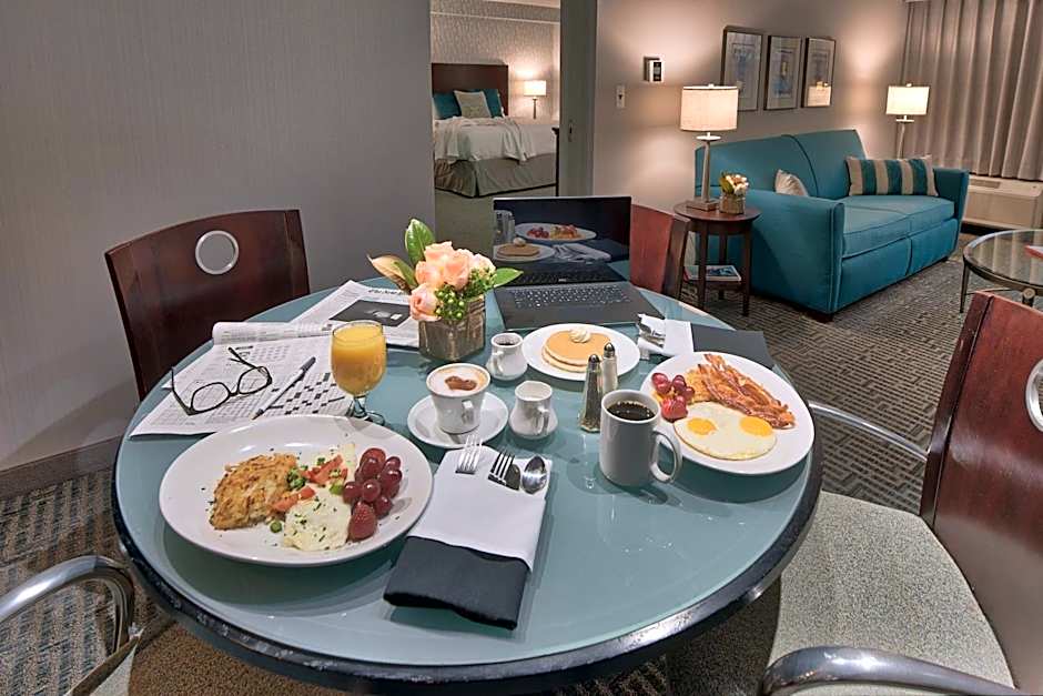 Somerset Inn