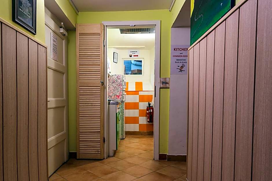 Hostel 24