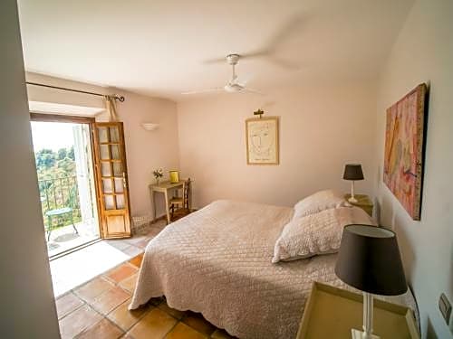 Auberge De Tourrettes