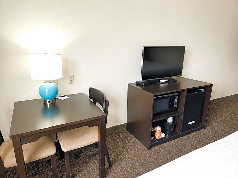 Sleep Inn & Suites near Spirit Mountain