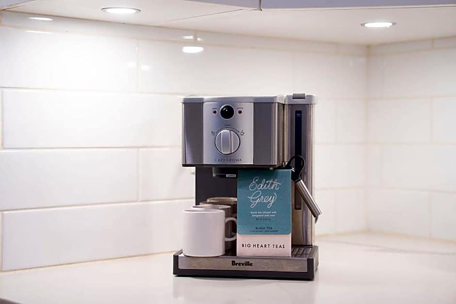 Powder Village Retreat by Revelstoke Vacations