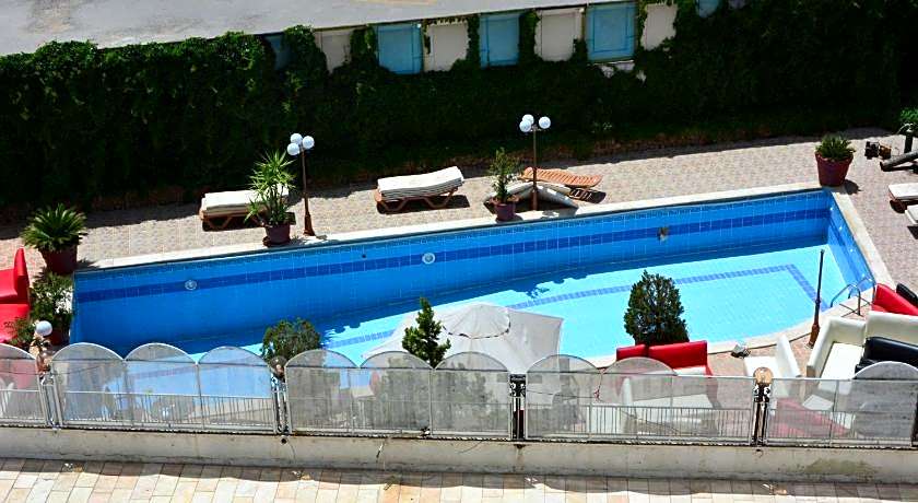 Rakeen Hotel