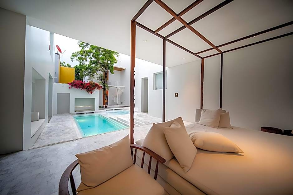 Sala Ayutthaya