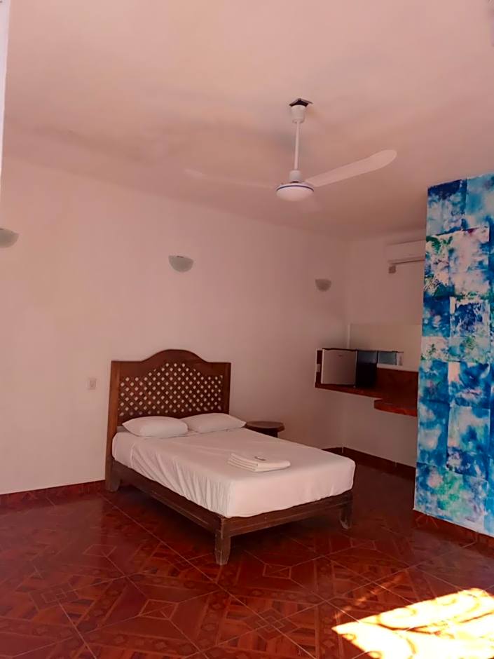 Blue Hotel