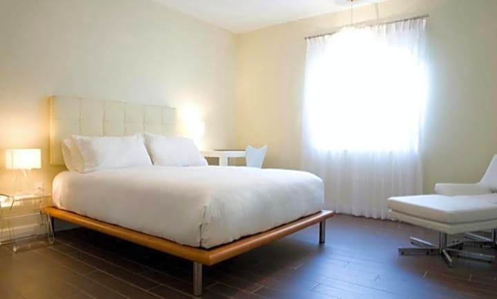 The New Hotel