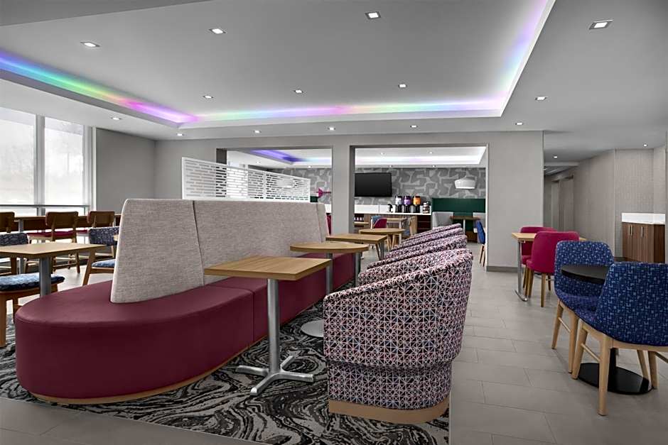 Home2 Suites by Hilton Chelmsford Lowell