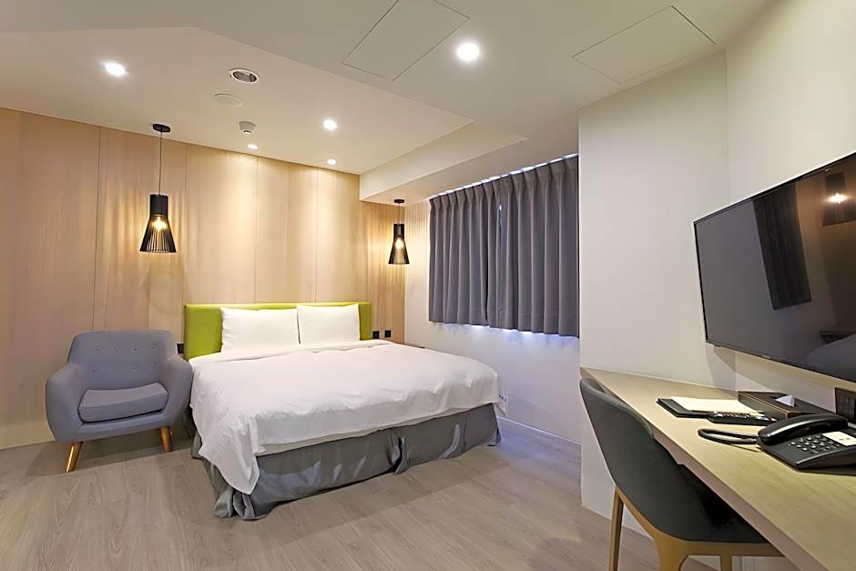 Green Hotel - West District