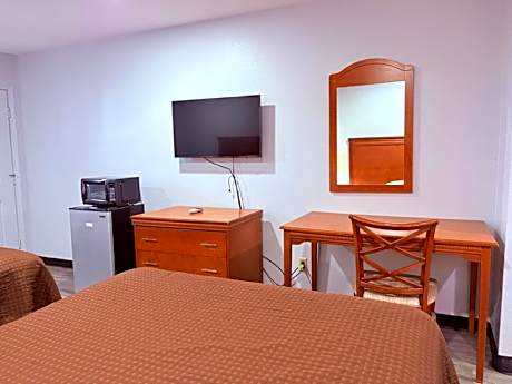 2 Queen Beds Non-Smoking