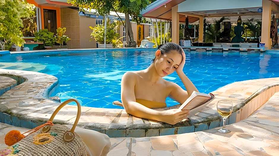 Deep Forest Garden Hotel