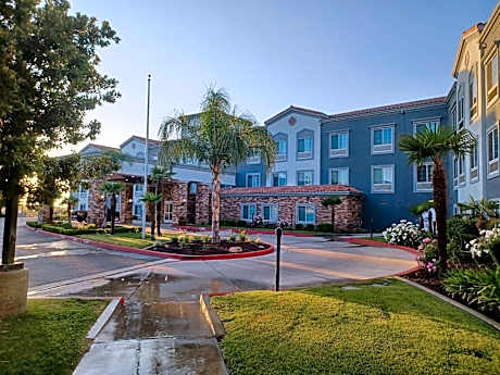 Spark by Hilton Redlands